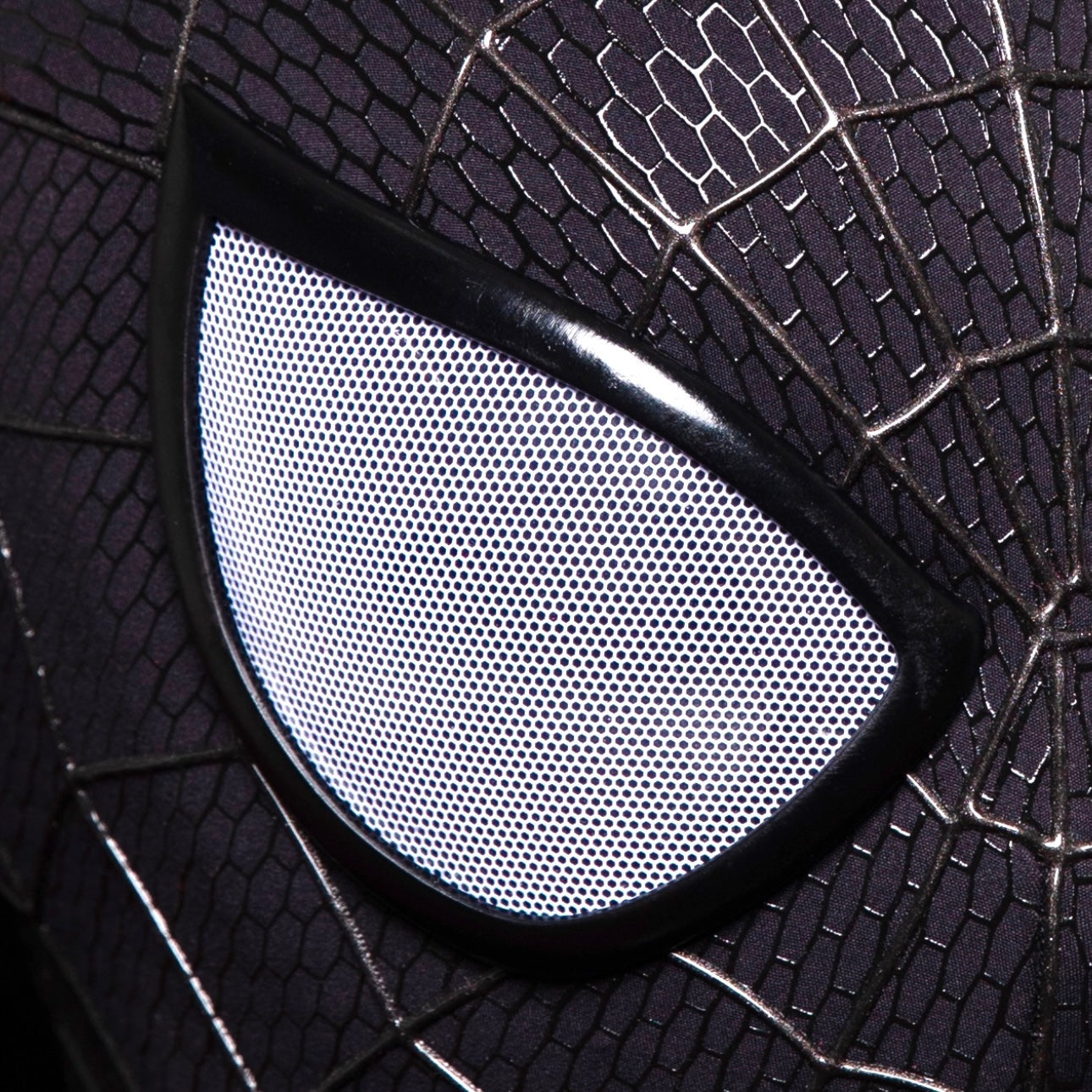 V4 Symbiote TASM2 with Face Shell and Lenses – Authentic Movie Prop Replica for Adults