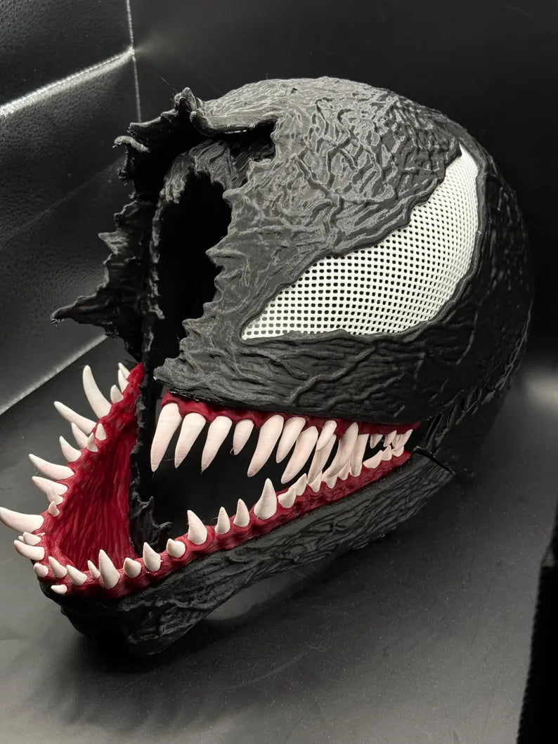 Venom Metamorphosis Mask – Begin Your Transformation